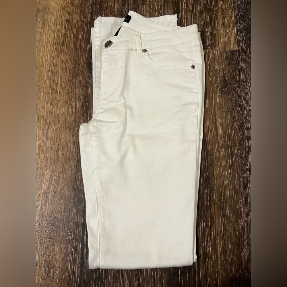 Baccini White Jeans